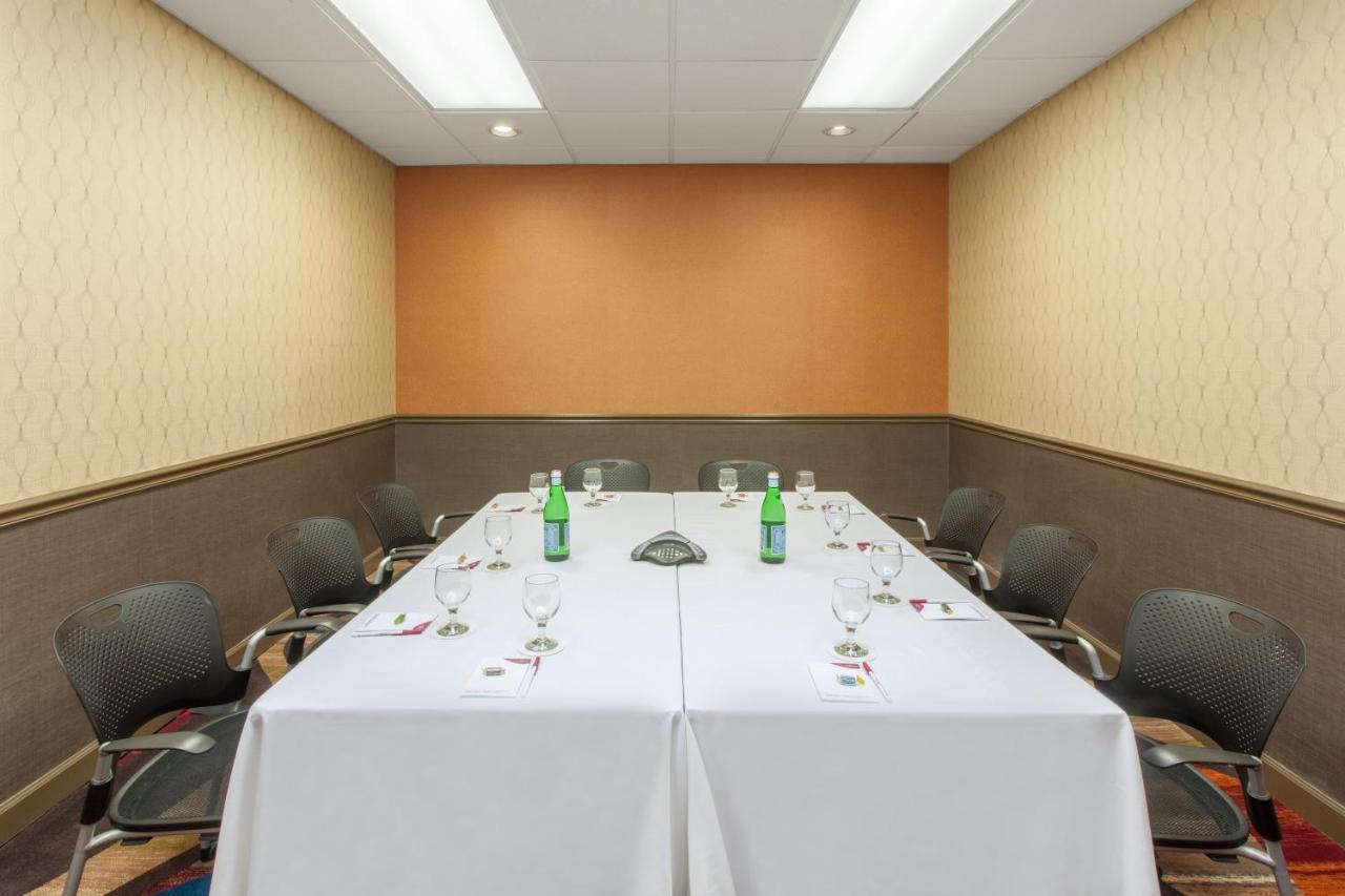Radisson Dayton Convention Center Ξενοδοχείο Εξωτερικό φωτογραφία